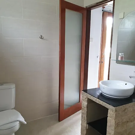 Pondok Kembar Homestay Uluwatu  Exterior photo